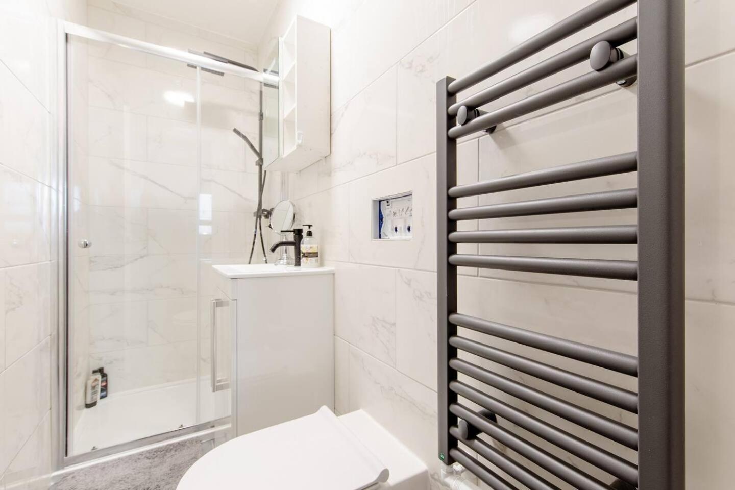 *Brand New 1 Bedroom Flat In Central London* Bagian luar foto