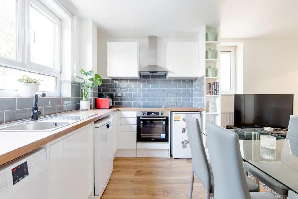 *Brand New 1 Bedroom Flat In Central London* Bagian luar foto