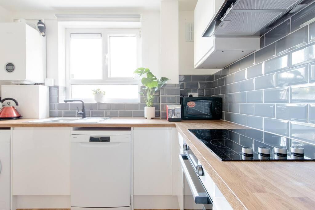 *Brand New 1 Bedroom Flat In Central London* Bagian luar foto